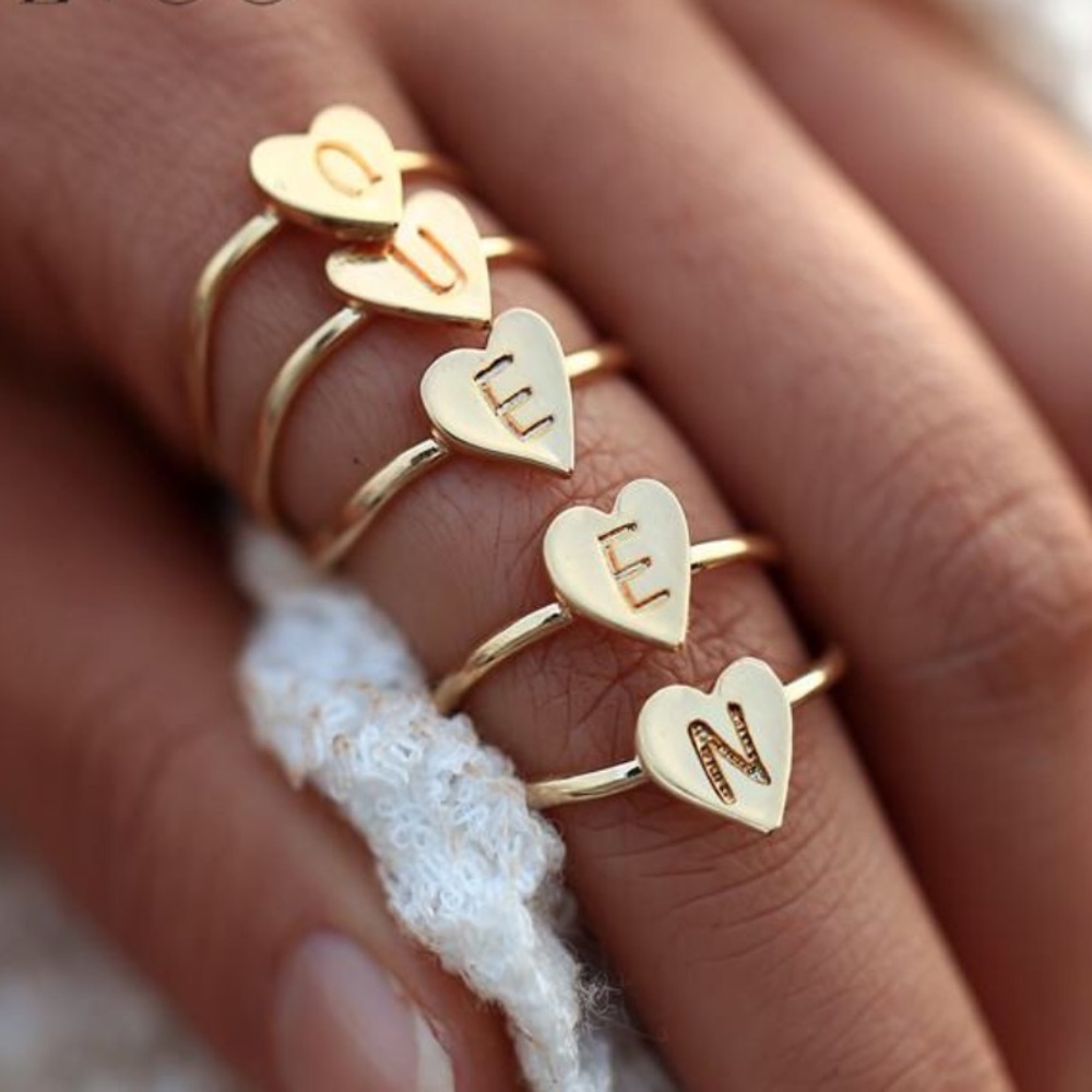 {KORTNEY} dainty initial heart ring - Picture 2 of 4